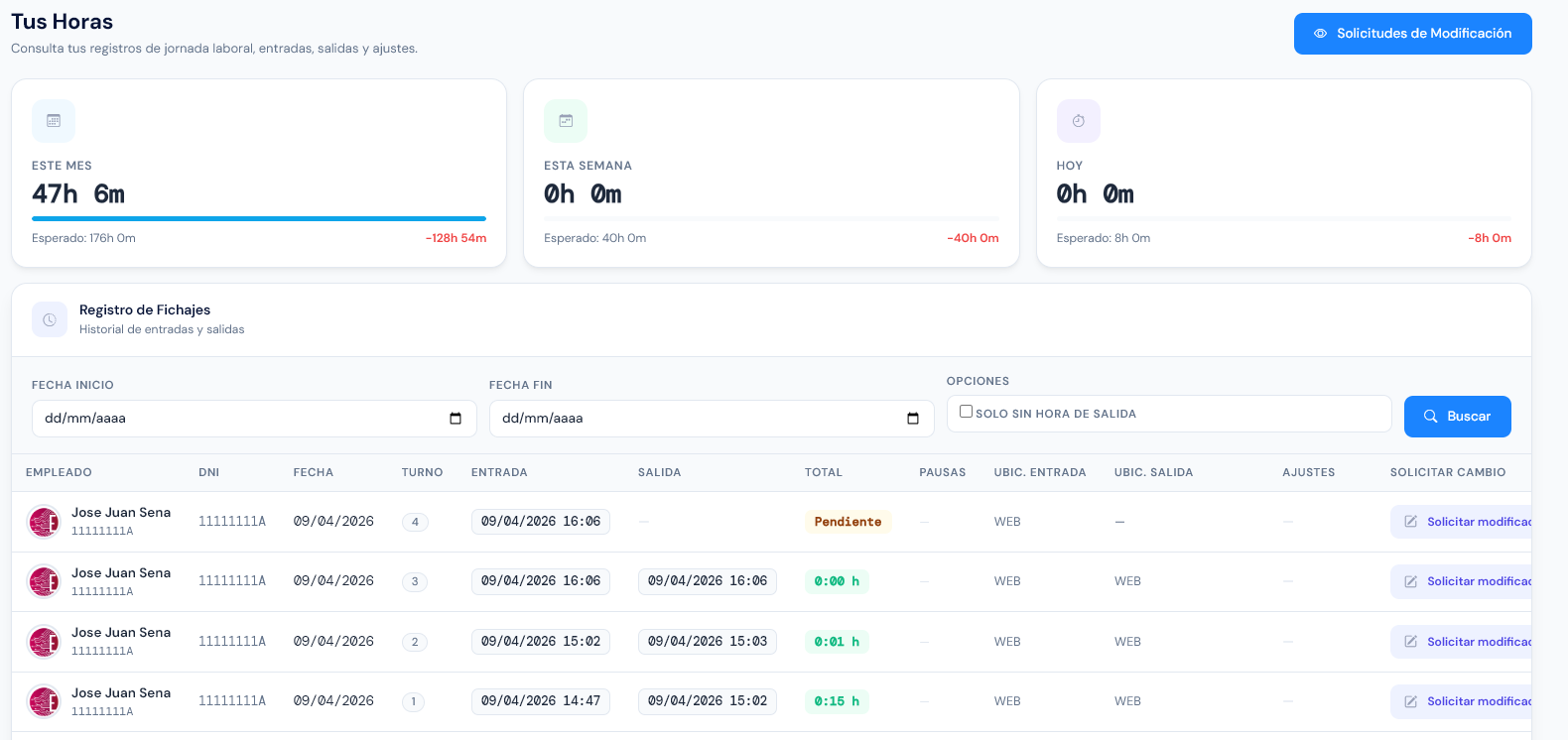 Vista de control de horas en ERTIA RRHH: horas del mes, semana y hoy con listado de fichajes